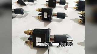 ปั๊มไฮดรอลิกของรถขุด Komatsu 7082K00013