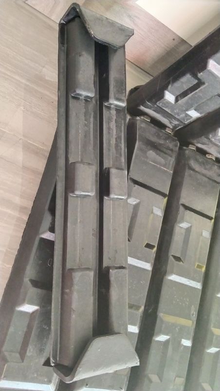 รองเท้าสําหรับเครื่องขุด 200mm 300mm 400mm 500mm 600mm