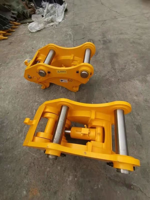 Cat 306 มินิ Excavator รวดเร็วคัพเลอร์สําหรับ 7 ตัน Excavator ที่กําหนดเอง