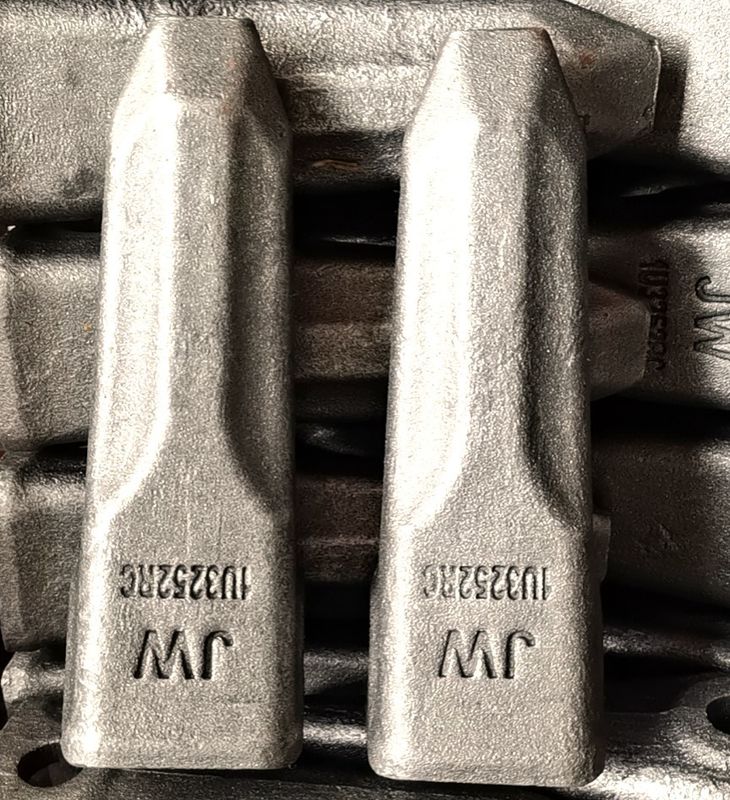 IU3252 ฟันถังเครื่องขุด ฟันถังเครื่องเจาะ Vibro ฟันถังสําหรับ CAT 312
