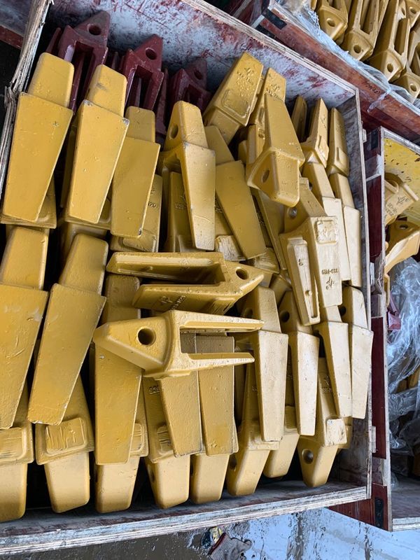 กลั้น Excavator อะไหล่ถังฟันและอุปกรณ์ปรับสําหรับ EX100-2 แม็กซ์ ช่องปาก 500