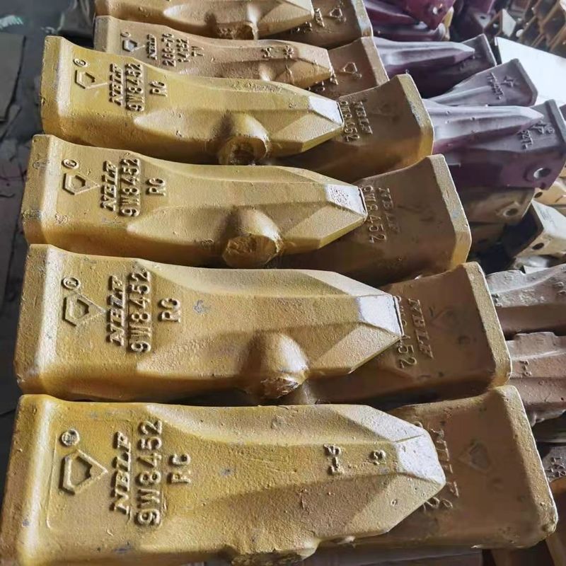 2.5CM ความสูงเหล็กสแตนเลส Excavator ถังฟัน ฟันถังถังแข็ง