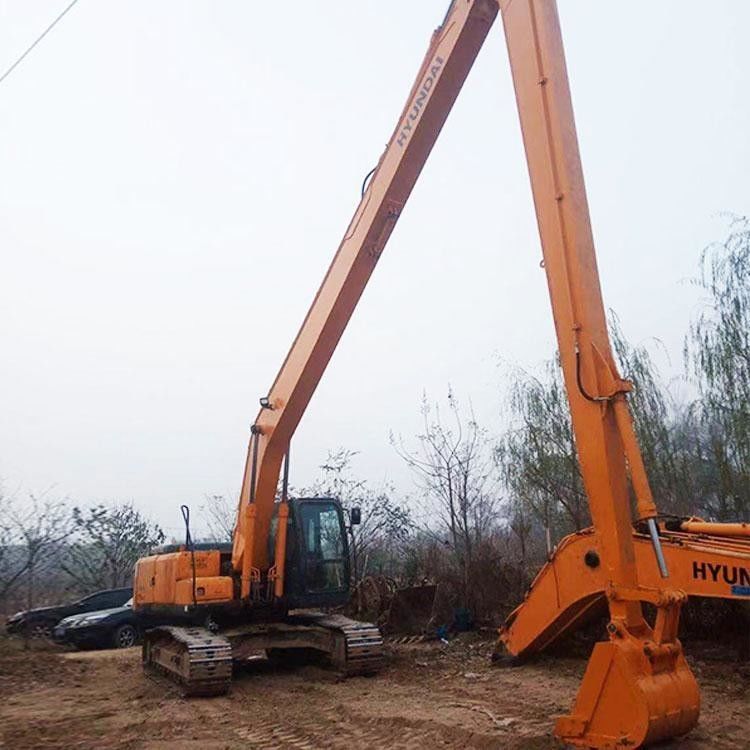 บูม 3 ส่วนที่กําหนดเอง การทําลายแขนขยายแขน T Telescopic Long Reach Arm Bucket ใช้สําหรับเครื่องขุด