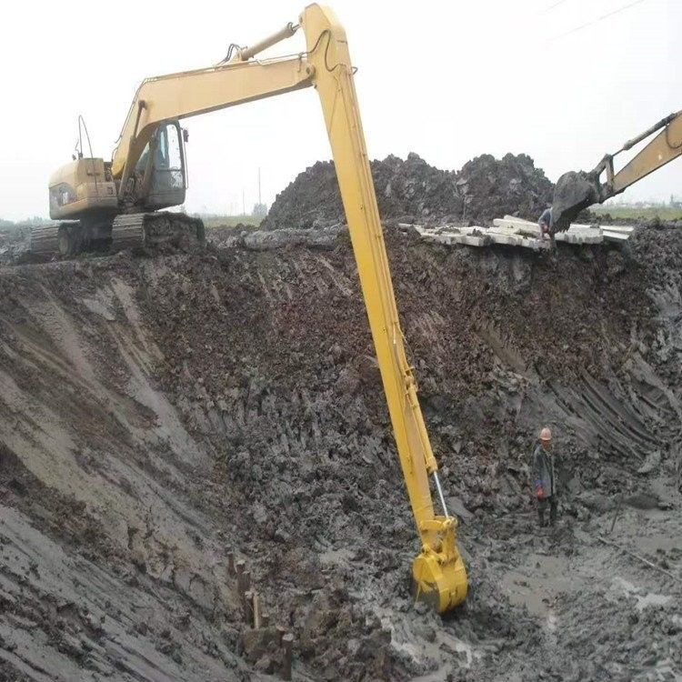 บูม 3 ส่วนที่กําหนดเอง การทําลายแขนขยายแขน T Telescopic Long Reach Arm Bucket ใช้สําหรับเครื่องขุด