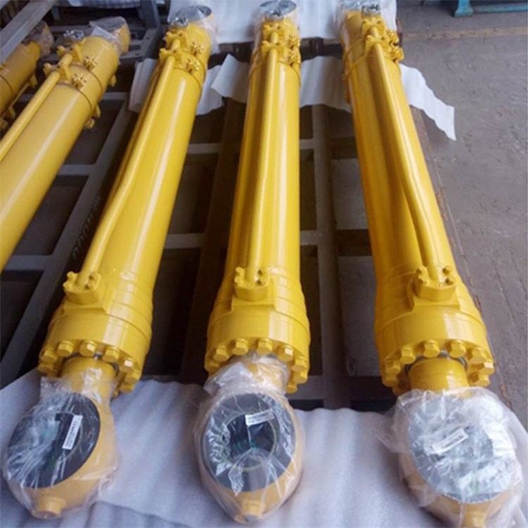 PC200 PC300 PC400 PC600 Excavator Boom Stick Boom Arm Bucket ไฮดรอลิก ไซลินเดอร์น้ํามัน