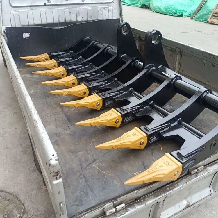 เครื่องขุดดินที่กําหนดเอง เครื่องขุดดิน 1 - 50 ตัน เครื่องขุดดิน Q355B เครื่องขัดไม้