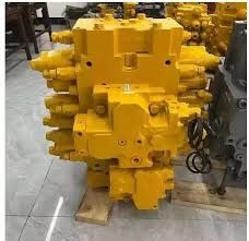 คุณภาพสูง Komatsu PC200-7 Excavator สีเหลือง จบ ปั๊มควบคุมหลัก ส่วนไฮดรอลิก