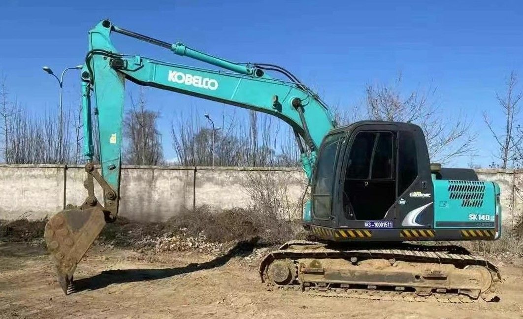 เครื่องขุดไฮดรอลิก 2018 Kobelco SK140-8 พร้อมใช้งาน 5000 ชั่วโมง