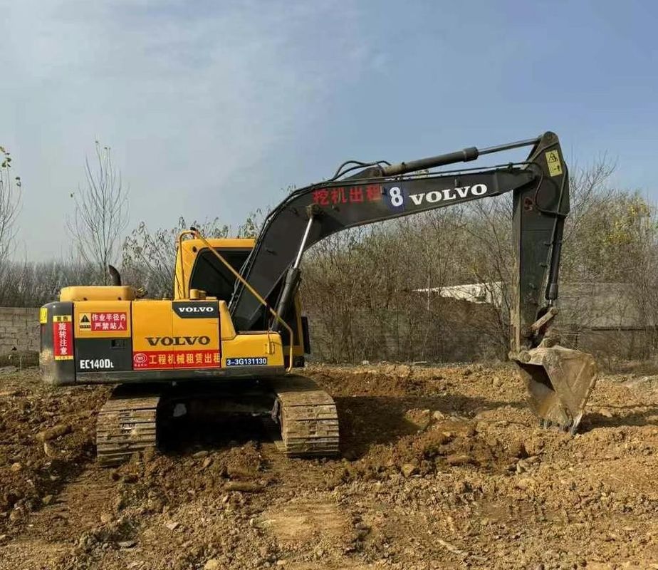 เครื่องขุด Volvo EC140 มือสอง สภาพดี พร้อมส่งทั่วโลกอย่างรวดเร็ว
