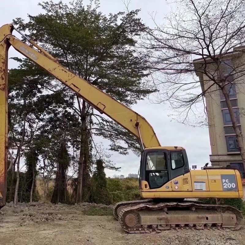 อุปกรณ์ขุดที่ใช้ Komatsu PC200-7 ที่มีพลังงานมาก พร้อมแขนยาว 18 เมตร สําหรับงานก่อสร้างหนัก