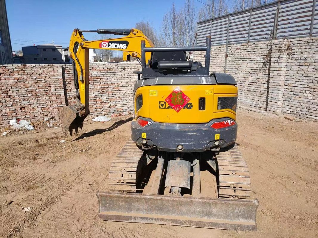 ใช้ 2022 XCMG XE26U Mini Excavator 2.6T สบายดี CE ISO การใช้งานด้านผืนดิน
