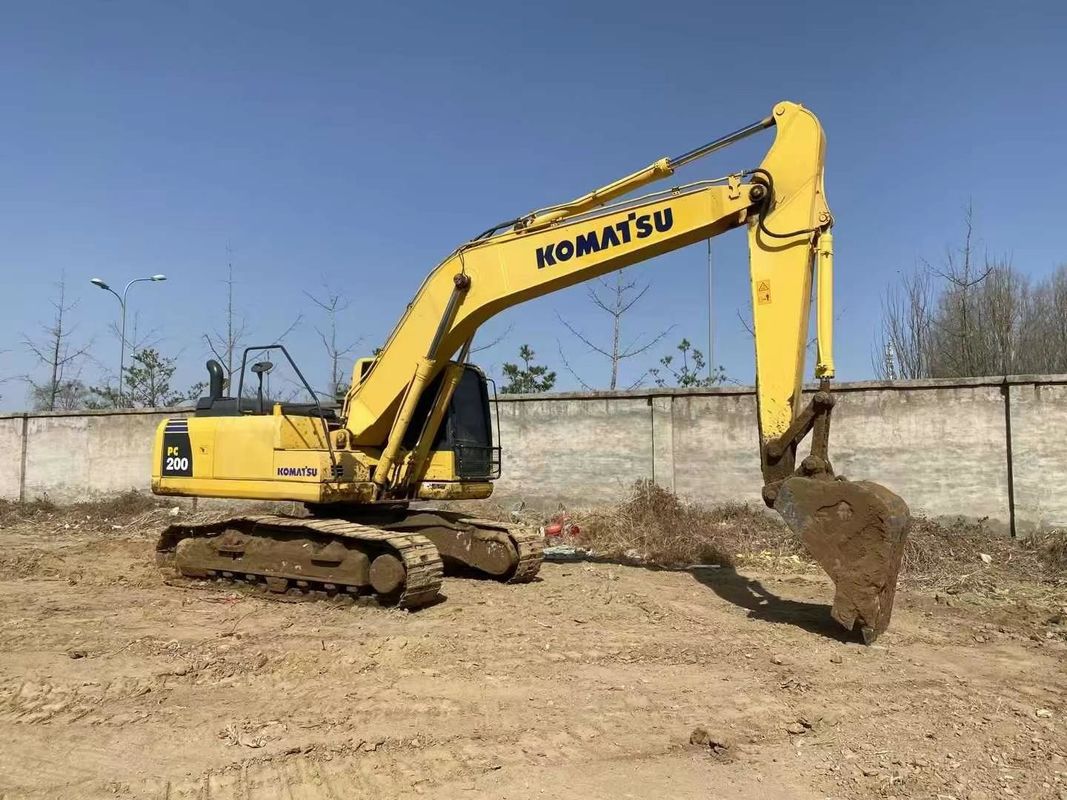 เครื่องขุดที่ใช้ได้สูง Komatsu PC200-8M0 ขนาด 20 ตัน สําหรับโครงการก่อสร้าง