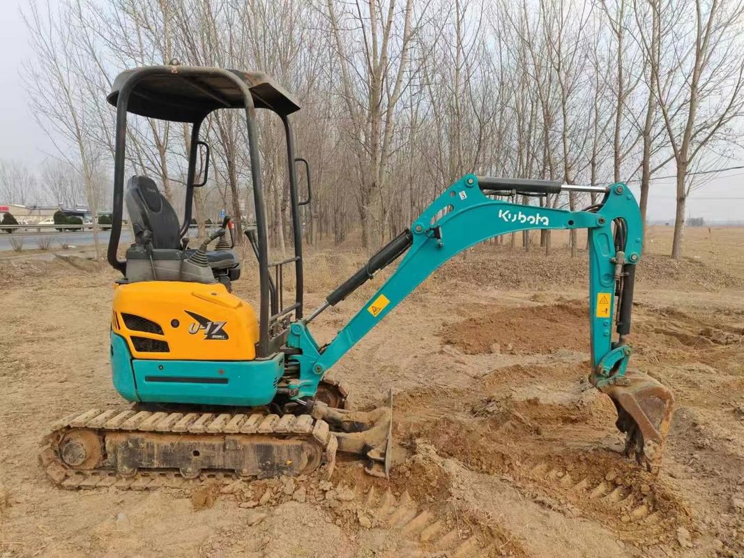 ใช้ Kubota U17 Mini Excavator 1.7 ตัน ดูแลดี CE ISO สําหรับการใช้งานด้านผืนดิน