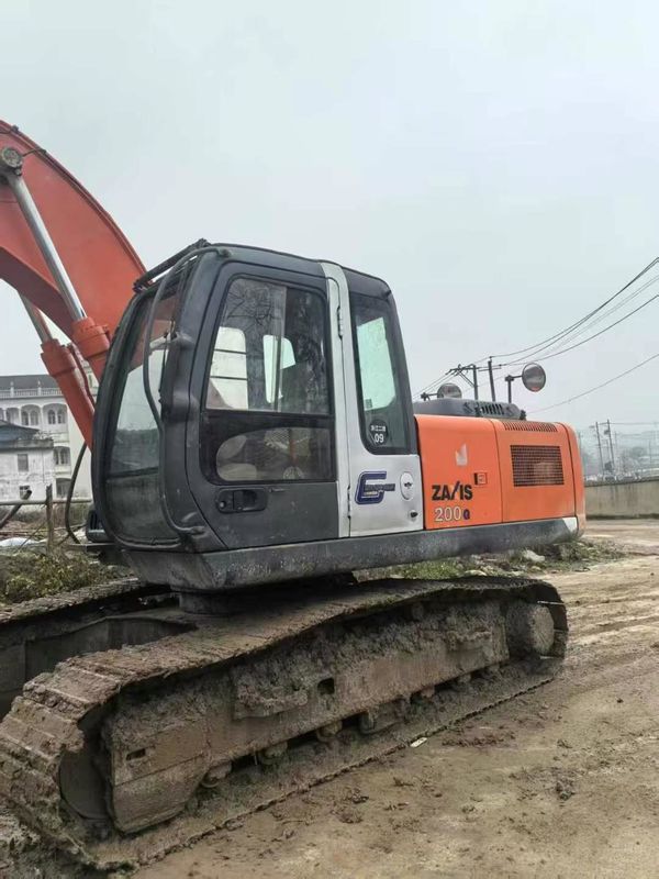 ใช้ Hitachi ZAXIS 200-3G Excavator ความจุ 20 ตัน สําหรับการเหมืองแร่ การก่อสร้าง การเคลื่อนที่ดิน