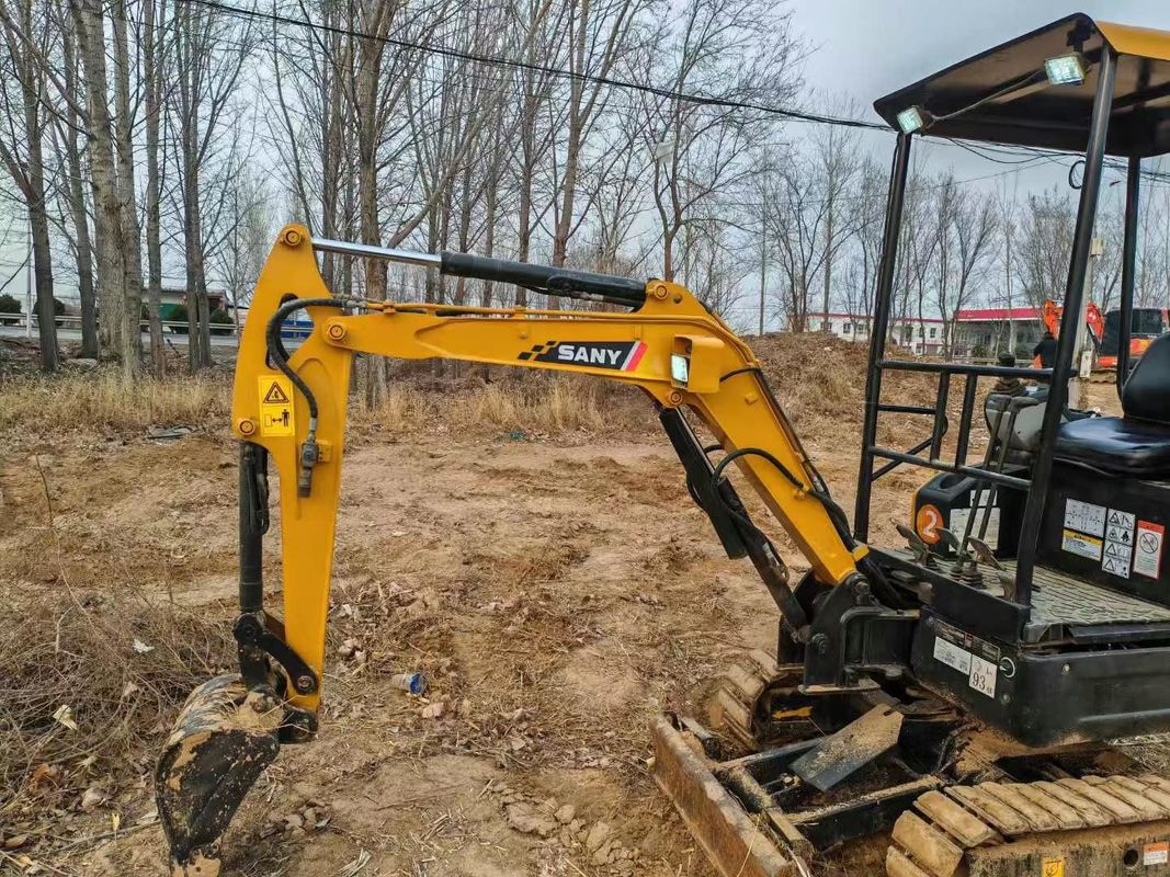 ใช้ SANY SY16C 1.6T Mini Excavator บริการครบวงจร เหมาะสําหรับการปลูกสวนและงานสาธารณะ