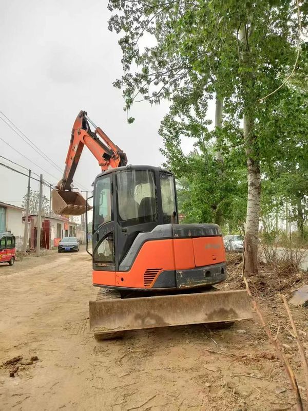 รถขุด Hitachi ZX75-US ใช้แล้ว ขนาด 7.5 ตัน เครื่องจักรสำหรับงานก่อสร้าง พร้อมใช้งาน