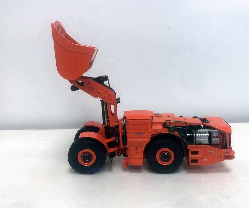 Komatsu WX220H 1:50 Hybrid Underground Loader Alloy Die-Cast Mining Vehicle จํากัด รวบรวม