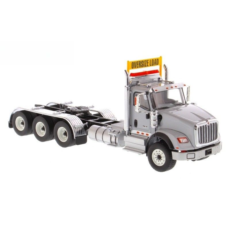 DM International HX620 Tri-Axle American Flatbed Truck รุ่น 1/50 ขนาดเจาะเจาะเจาะ 71011