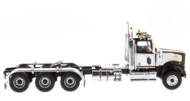 รถบรรทุก DM Western Star 4900 SF Day Cab ขนาด 1/50 รุ่น 71066 ของสะสมหล่อขึ้นรูป