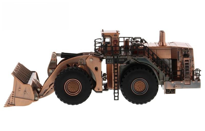 Diecast Masters 994K รถตักล้อยาง Copper Alloy Engineering Vehicle โมเดลขนาด 1:125 รุ่น 85672
