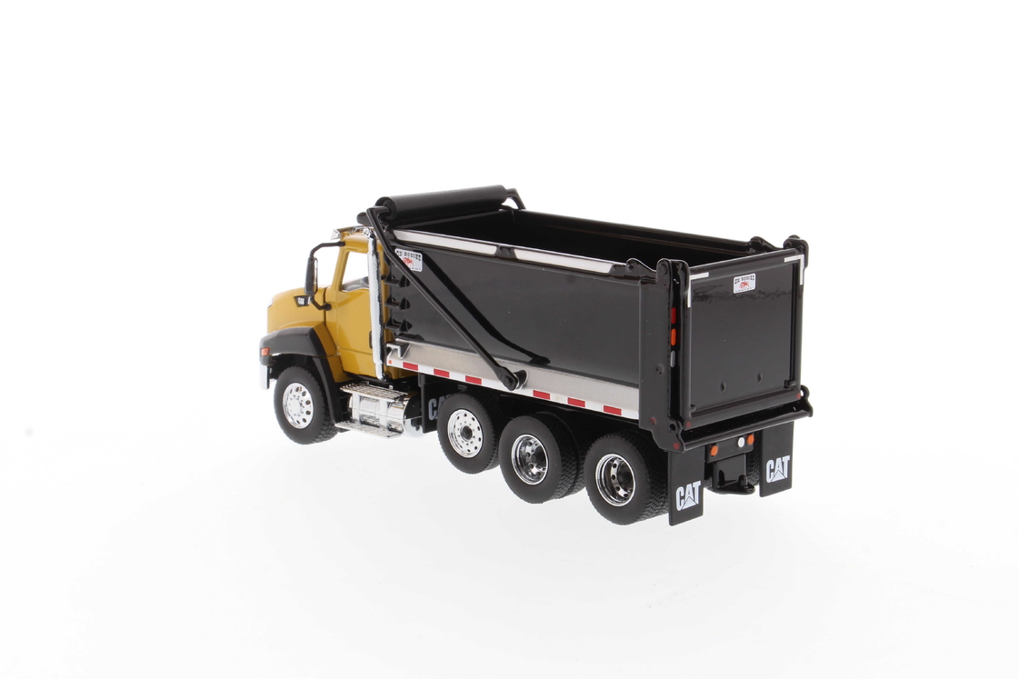 DM 1:50 รถดัมพ์ CT660 Day Cab แบบอัตโนมัติ สีเหลือง รุ่น 85668
