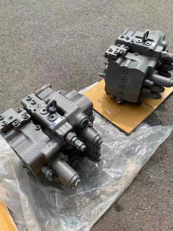 วาล์วควบคุมหลัก Toshiba UX28 ของแท้สําหรับเครื่องขุด EC210 ระบบไฮดรอลิกความดันสูง