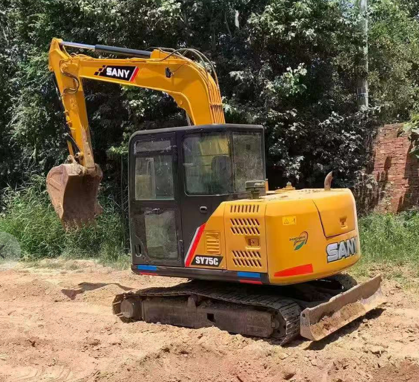 มินิ ขนาดเล็กใช้ SANY SY50C Excavator SY50 SY55 SY65 SY70 SY75 6 ตัน จีนเดิม 80% ใหม่ Excavator / excavator