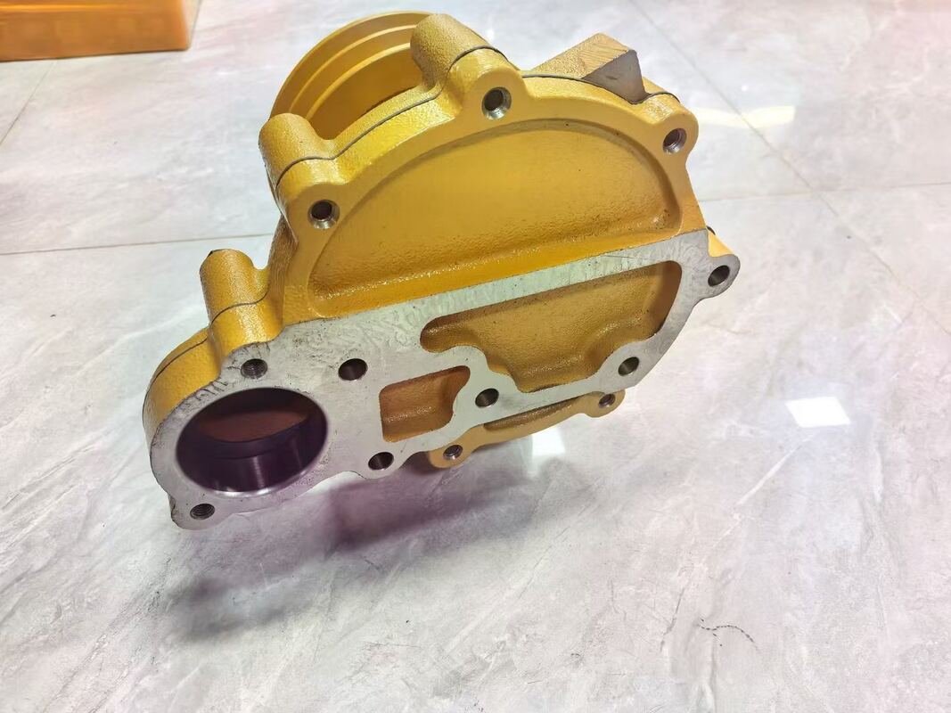 เครื่องยนต์ Komatsu 4D130 นานทน 6114-61-1100 ปั๊มน้ํา สําหรับ Komatsu เครื่องจักรกลก่อสร้าง